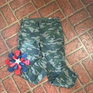 Gap Khakis straight camouflage denim jeans pants A7-76